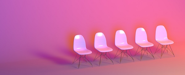 Chaises roses poudrées bureau